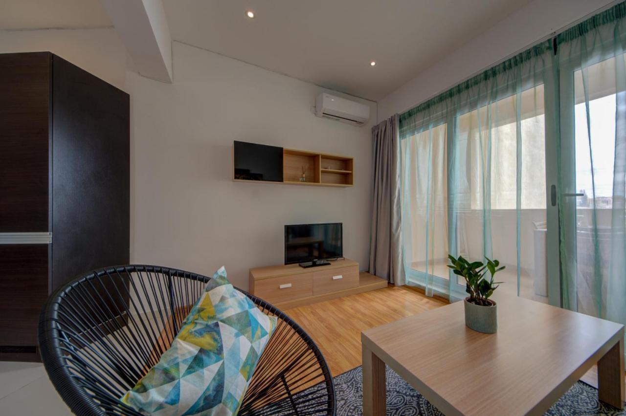 Sapphire Residences - Apartments & Penthouse In Central Sliema By Shortletsmalta Exterior foto